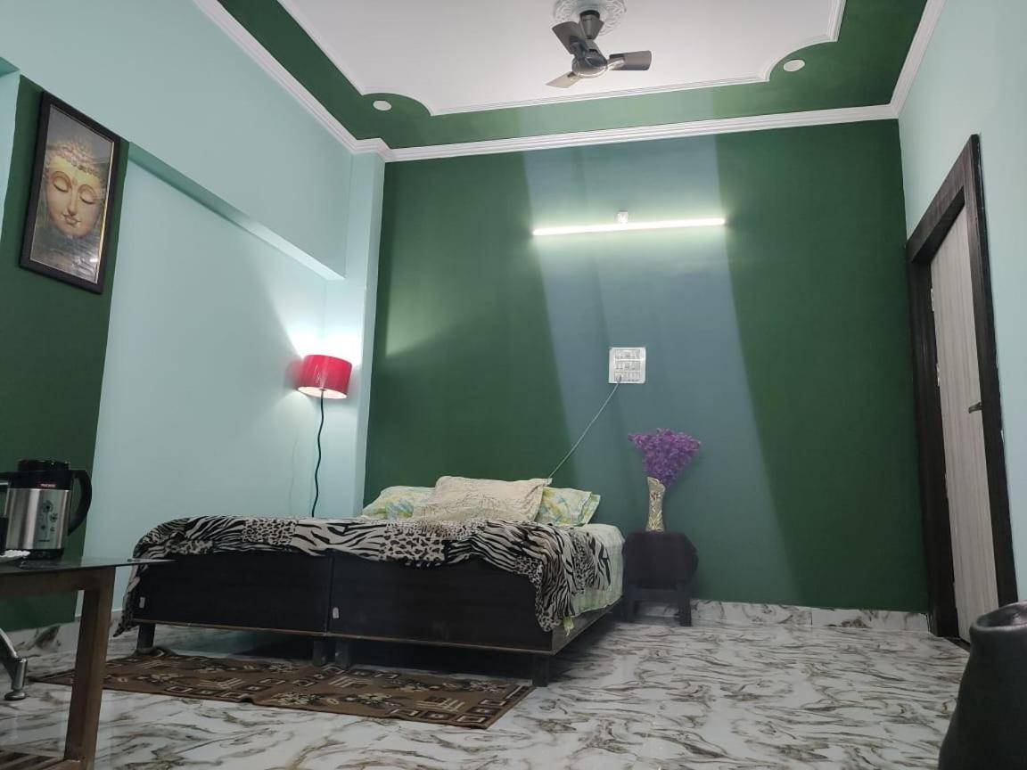 Banarasiya Homestay *